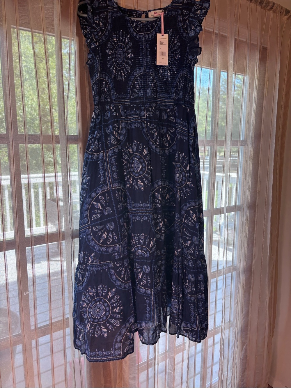 Vineyard vines scarf print smocked midi dress size medium
